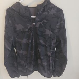 ZYIA Gray and Black Camouflage Hoodie